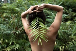 Silhouette féminine pour illustrer les soins amincissants